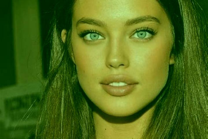 Eva, 33, a chestnut green-eyed caucasian companion based in Bondelum. Offering Party Girl, Couples, Deep French Kissing, Roleplay. Available for incall and o...
