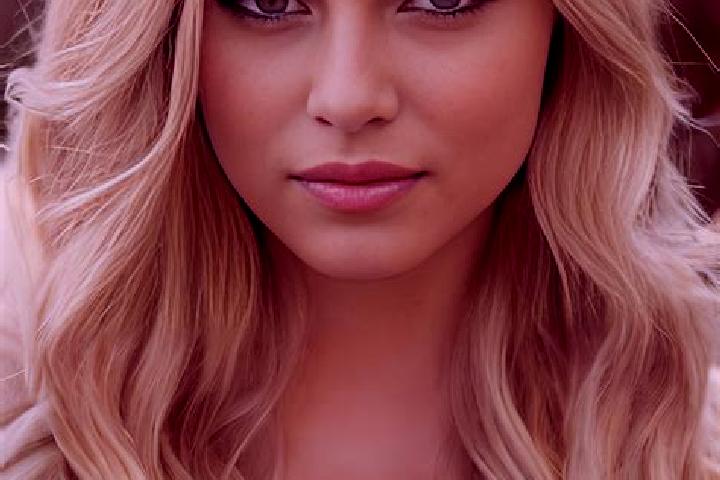 Eva, 33, a dark blonde dark-eyed asian companion based in Menarguens. Offering Fetish, Deep French Kissing, A-Level, Domination. Available for incall and out...