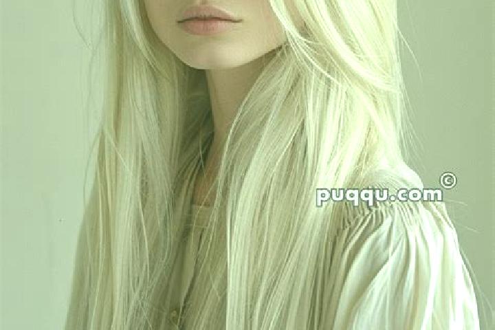 Eva, 33, a platinum blonde blue-eyed mixed companion based in Zhuwa. Offering Couples, Massage, Roleplay. Available for incall and outcall, overnight booking...