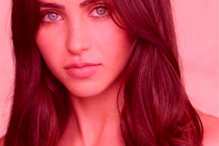 Eva, 33, a red brown-eyed caribbean companion based in Cleanov. Offering Massage, Domination, Striptease, CIM, Duos. Available for incall and outcall, overni...