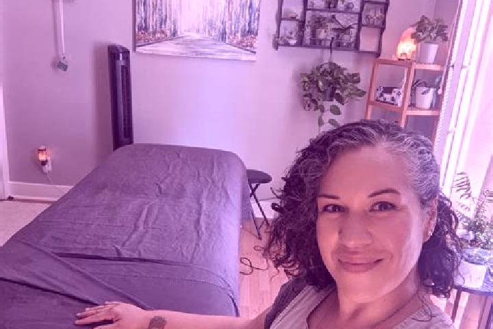 Eva, 33, a red grey-eyed ebony companion based in Cafezal do Sul. Offering Couples, Erotic Massage, Party Girl, Striptease. Available for incall and outcall,...