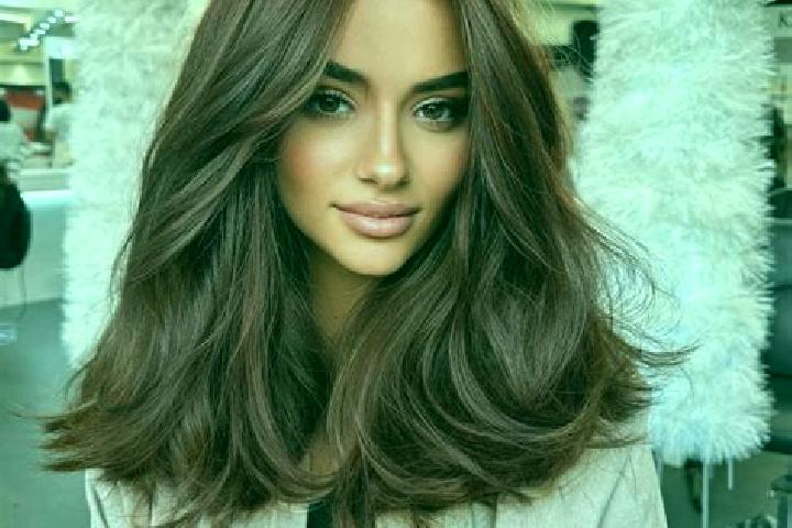 Eva, 34, a auburn brown-eyed latina companion based in Zijderveld. Offering OWO, CIM, GFE, Massage. Available for incall and outcall, overnight bookings avai...