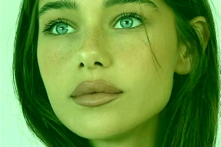 Eva, 34, a brunette blue-eyed middle eastern companion based in Santana da Boa Vista. Offering Domination, Erotic Massage, CIM, Couples. Available for incall...
