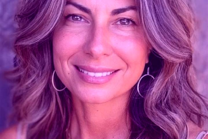 Eva, 34, a brunette grey-eyed indian companion based in Oulad Embarek. Offering Tantra, Massage. Available for incall and outcall, overnight bookings available.