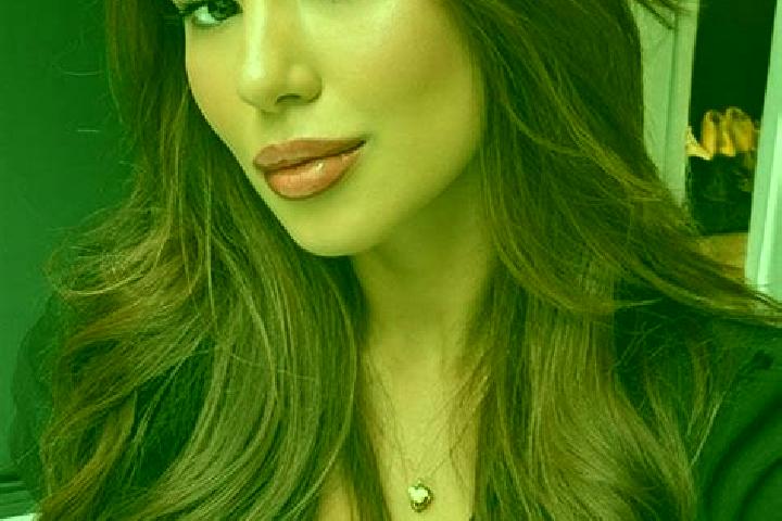 Eva, 34, a chestnut brown-eyed latina companion based in Basud. Offering Girlfriend Experience, Overnight, Massage, Deep French Kissing. Available for incall...