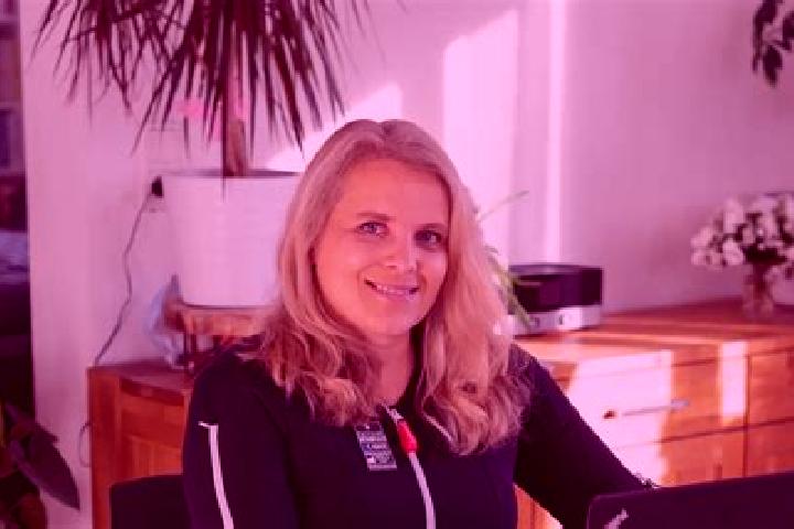 Eva, 34 — Escort in Klaeden, Germany