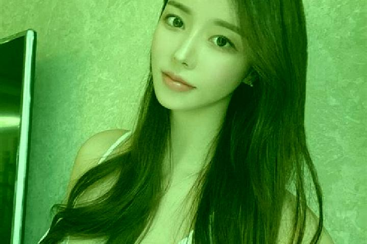 Eva, 34 — Escort in Zhanbei, China
