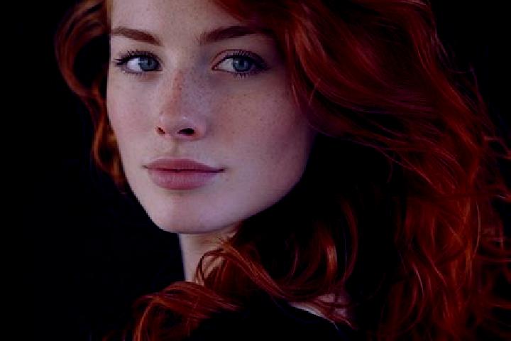 Eva, 35, a auburn green-eyed european companion based in Ad Dimnah. Offering Deep French Kissing, Dinner Date, Tantra, A-Level, Couples. Available for incall...