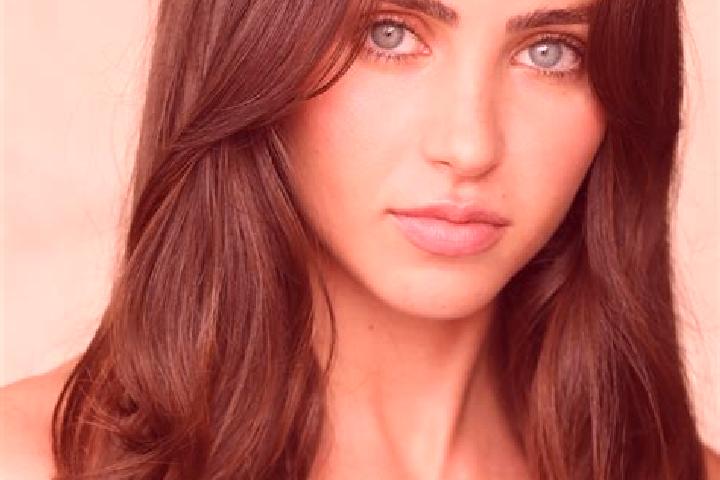 Eva, 35, a brunette dark-eyed caucasian companion based in Fivepointville. Offering Striptease, Domination, Fetish, Girlfriend Experience. Available for inca...