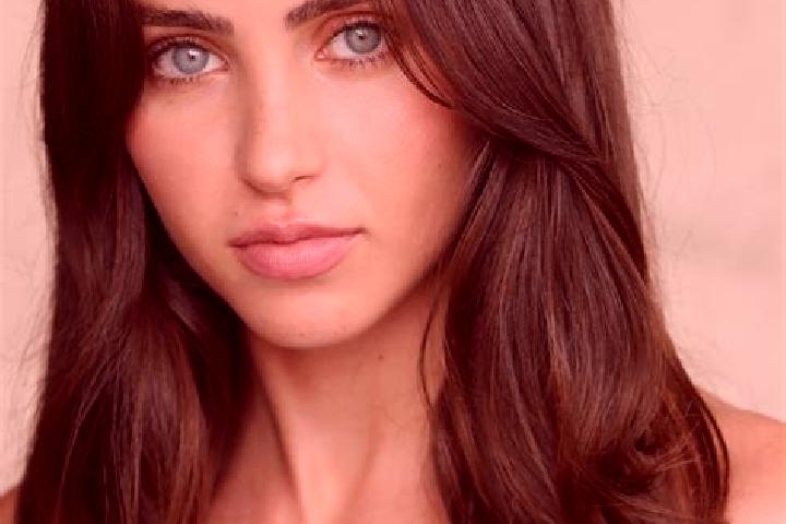 Eva, 35, a brunette dark-eyed latina companion based in Tenancingo. Offering GFE, Duos, CIM, Girlfriend Experience, Striptease. Available for incall and outc...