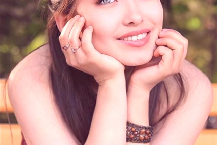 Eva, 35, a chestnut blue-eyed asian companion based in Fengxiang. Offering Massage, CIM, OWO, BDSM. Available for incall and outcall, day and evening dates.