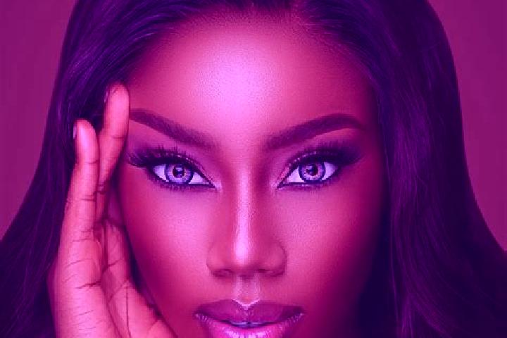 Eva, 35, a chestnut blue-eyed ebony companion based in Moweaqua. Offering Tantra, GFE, Erotic Massage, CIM. Available for incall and outcall, day and evening...