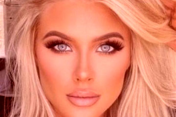 Eva, 35, a platinum blonde dark-eyed caucasian companion based in Villasmundo. Offering A-Level, Duos, OWO. Available for incall and outcall, overnight booki...