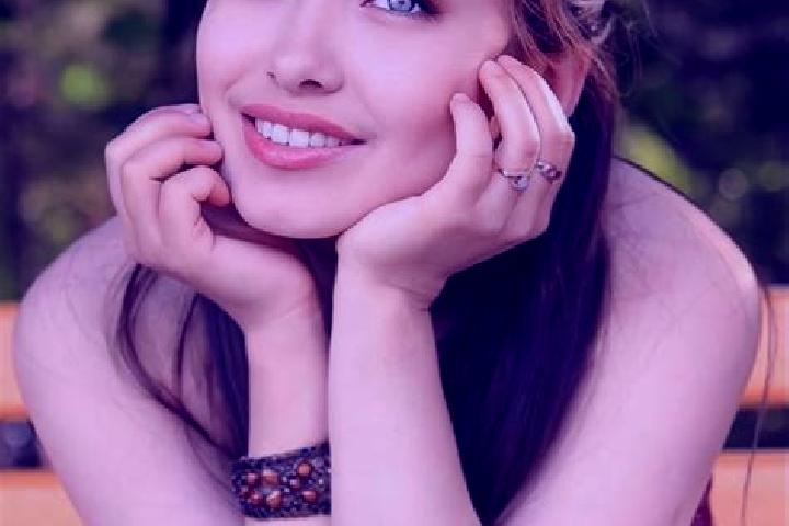 Eva, 35, a red blue-eyed asian companion based in Umbultanjung. Offering Striptease, Deep French Kissing, Travel Companion. Available for incall and outcall,...