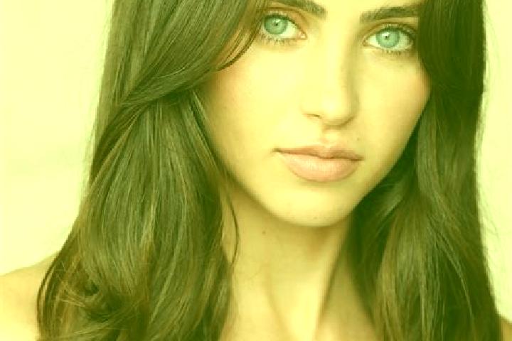 Eva, 35, a red brown-eyed latina companion based in Piera. Offering Dinner Date, Massage, Party Girl. Available for incall and outcall, overnight bookings av...