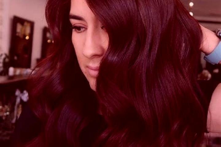 Eva, 36, a auburn dark-eyed middle eastern companion based in Akureyri. Offering Roleplay, Prostate Massage, GFE, Striptease. Available for incall and outcal...
