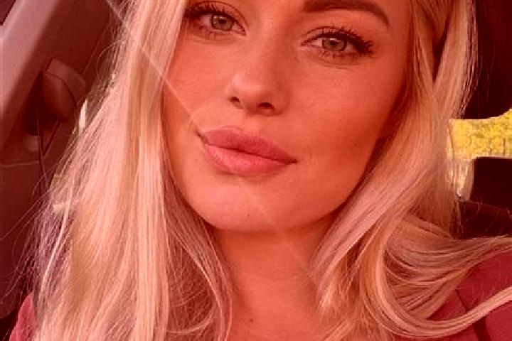 Eva, 36, a blonde hazel-eyed european companion based in Putun. Offering Travel Companion, Party Girl, CIM, Erotic Massage. Available for incall and outcall,...