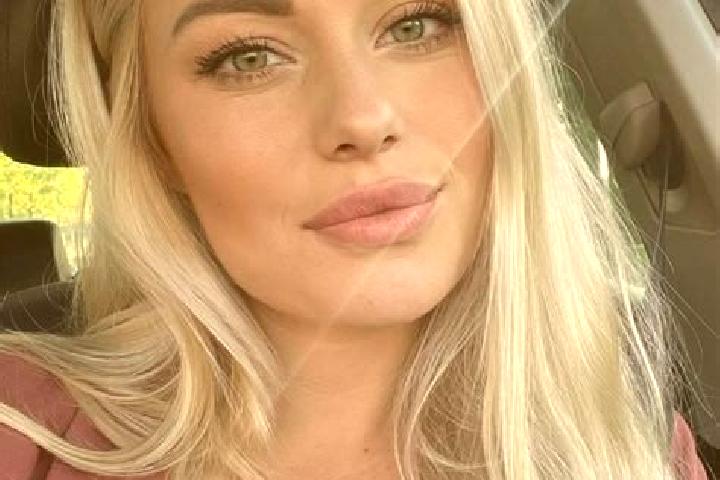 Eva, 36, a blonde hazel-eyed middle eastern companion based in Rozpasiyivka. Offering Erotic Massage, Couples, A-Level. Available for incall and outcall, day...