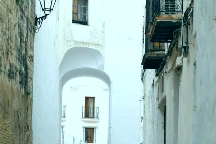Eva, 36, a red brown-eyed european companion based in Arcos de las Salinas. Offering Erotic Massage, BDSM, Fetish, GFE. Available for incall and outcall, ove...