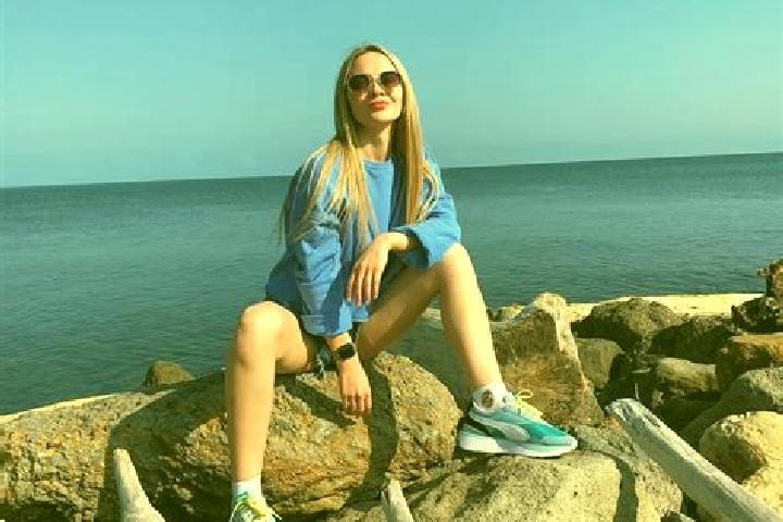 Eva, 36 — Escort in Belfast, United Kingdom