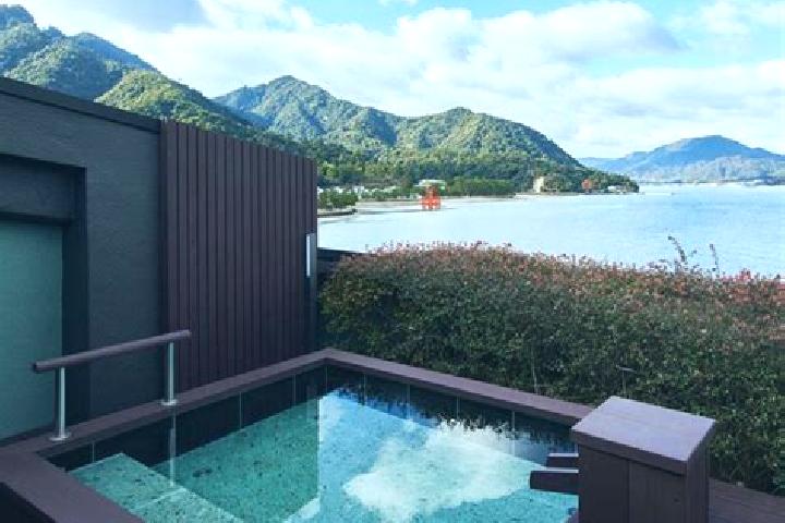 Eva, 36 — Escort in Hatsukaichi, Japan