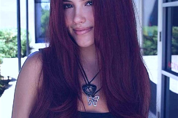 Eva, 37, a auburn dark-eyed mixed companion based in Coqueiral. Offering Domination, Tantra, Travel Companion, Striptease. Available for incall and outcall, ...