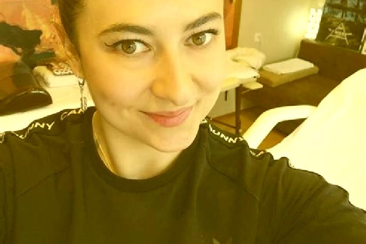 Eva, 37, a black dark-eyed mixed companion based in Los Taxtes. Offering Couples, A-Level, BDSM. Available for incall and outcall, day and evening dates.