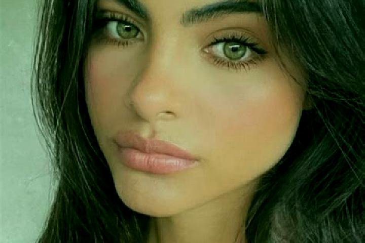 Eva, 37, a brunette hazel-eyed mediterranean companion based in Rizhao. Offering Deep French Kissing, Tantra, BDSM, Prostate Massage. Available for incall an...