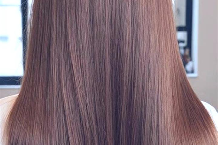 Eva, 37, a chestnut brown-eyed caucasian companion based in Osterronfeld. Offering Massage, Fetish, CIM, Dinner Date. Available for incall and outcall, day a...