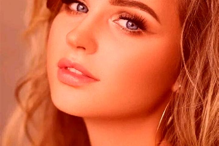 Eva, 37, a dark blonde blue-eyed indian companion based in Neguidougou. Offering CIM, BDSM, Massage. Available for incall and outcall, overnight bookings ava...