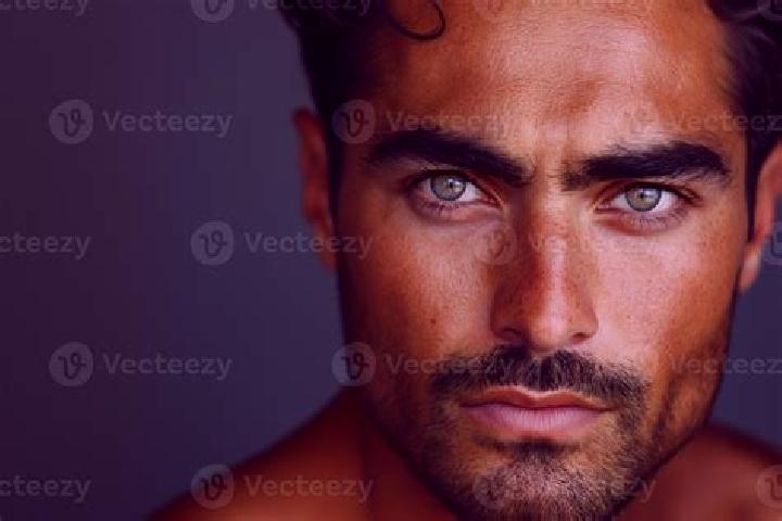 Eva, 37, a red green-eyed middle eastern companion based in Okny. Offering Tantra, Deep French Kissing, Couples, Overnight, Dinner Date. Available for incall...