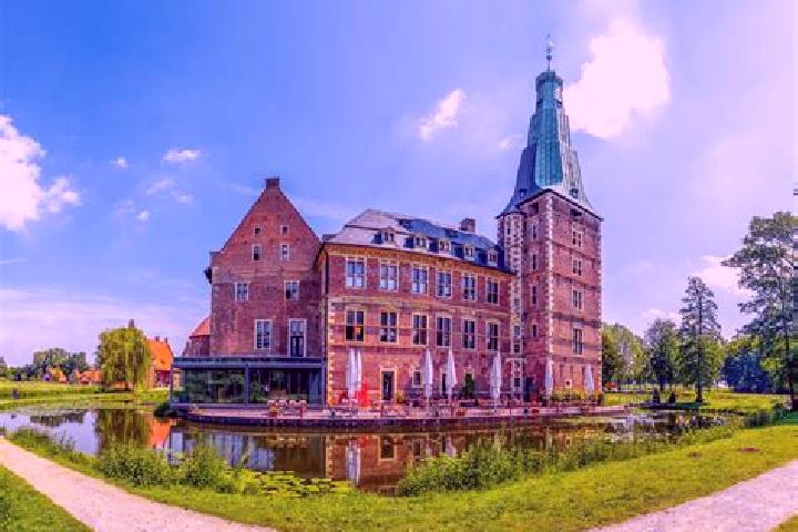 Eva, 37 — Escort in Heiligenhaus, Germany