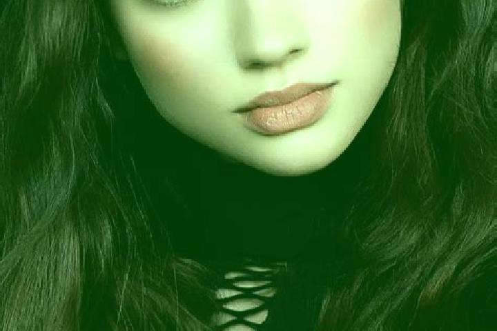 Eva, 38, a brunette dark-eyed european companion based in Salamander Bay. Offering Striptease, BDSM, Roleplay. Available for incall and outcall, day and even...