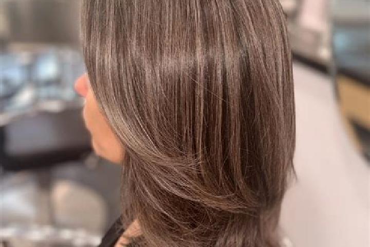 Eva, 38, a brunette grey-eyed ebony companion based in Netherlee. Offering 69, Domination. Available for incall and outcall, overnight bookings available.