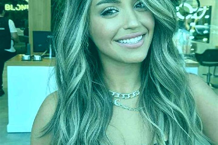 Eva, 38, a dark blonde brown-eyed middle eastern companion based in Frias. Offering Duos, Dinner Date, OWO. Available for incall and outcall, day and evening...