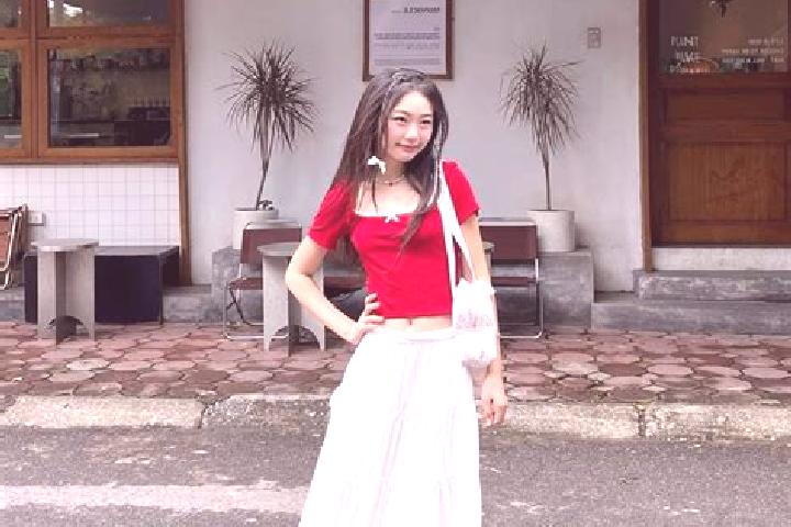 Eva, 38 — Escort in Ongko, Indonesia
