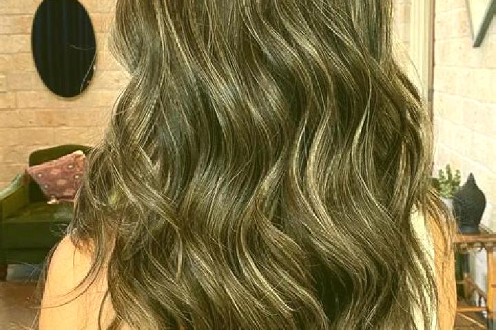 Eva, 39, a brunette grey-eyed caucasian companion based in Lubianka. Offering Erotic Massage, Party Girl, OWO. Available for incall and outcall, overnight bo...