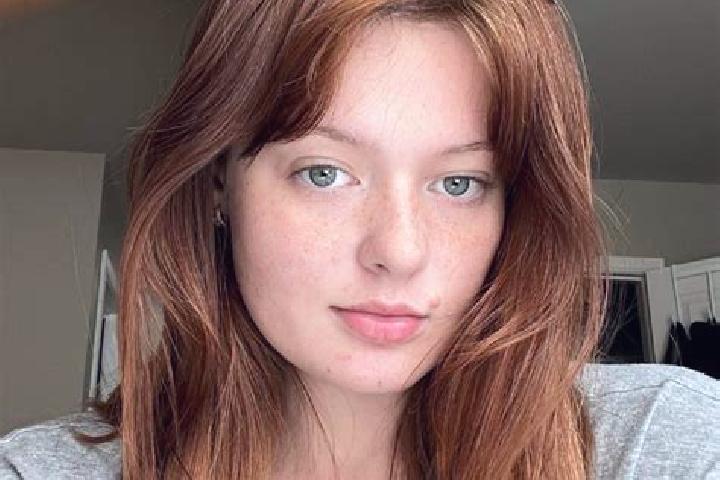 Eva, 39, a red blue-eyed asian companion based in Pembroke. Offering Couples, Travel Companion, Prostate Massage, Deep French Kissing, OWO. Available for inc...