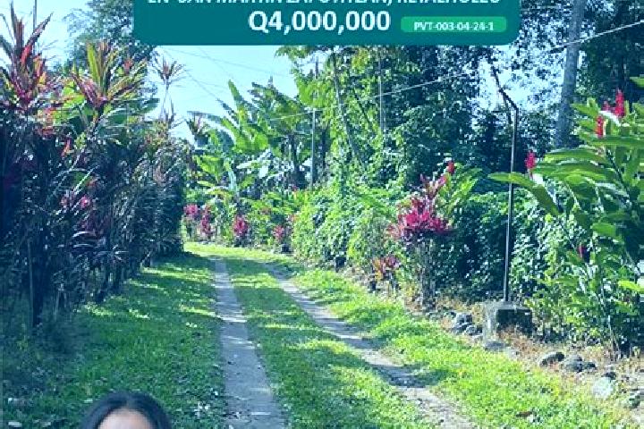 Eva, 39 — Escort in San Martin Zapotitlan, Guatemala