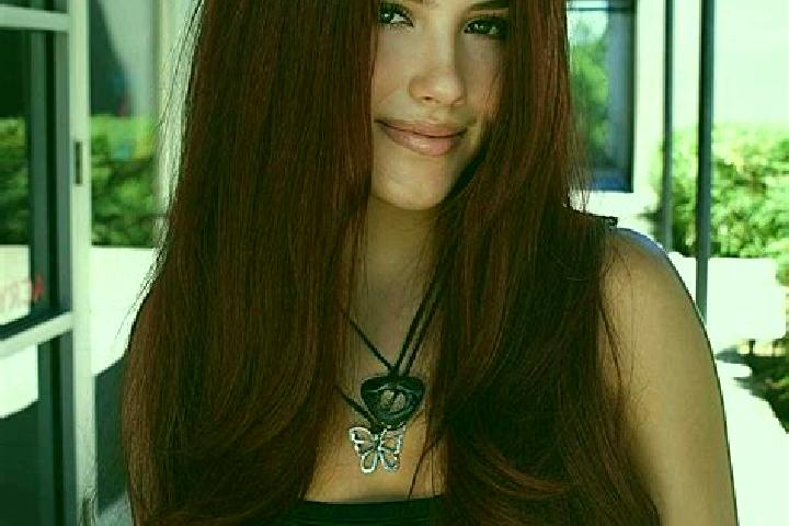 Evelyn, 20, a auburn brown-eyed mediterranean companion based in Ludlow. Offering GFE, BDSM, 69, Fetish. Available for incall and outcall, overnight bookings...