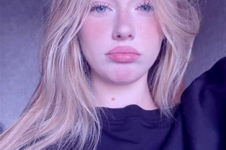 Evelyn, 20 — Escort in Broby, Finland