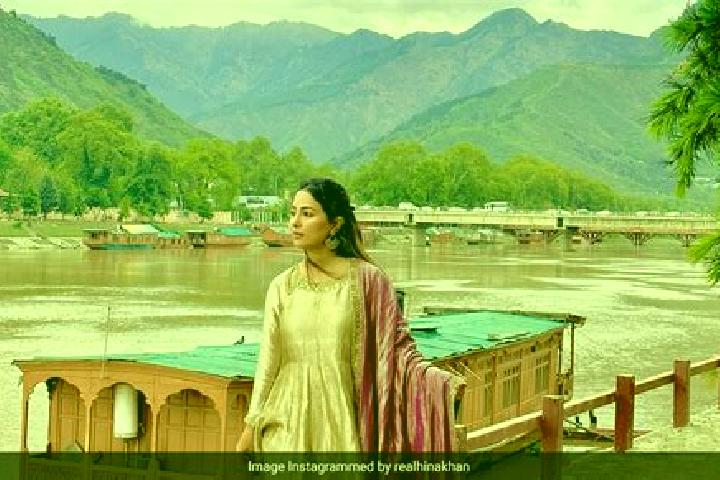 Evelyn, 20 — Escort in Bunjwah, India