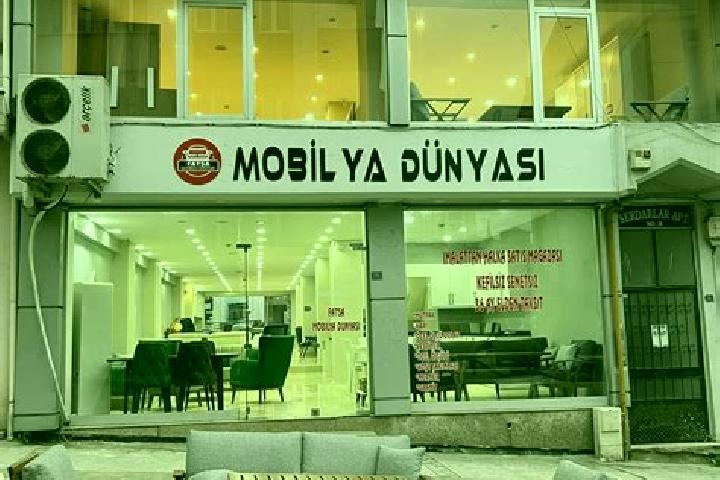 Evelyn, 20 — Escort in Koeseli, Turkey