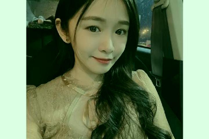 Evelyn, 20 — Escort in Kuala Kurau, Malaysia