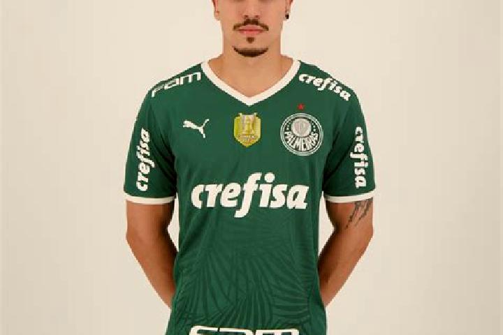 Evelyn, 20 — Escort in Palmeiras, Brazil