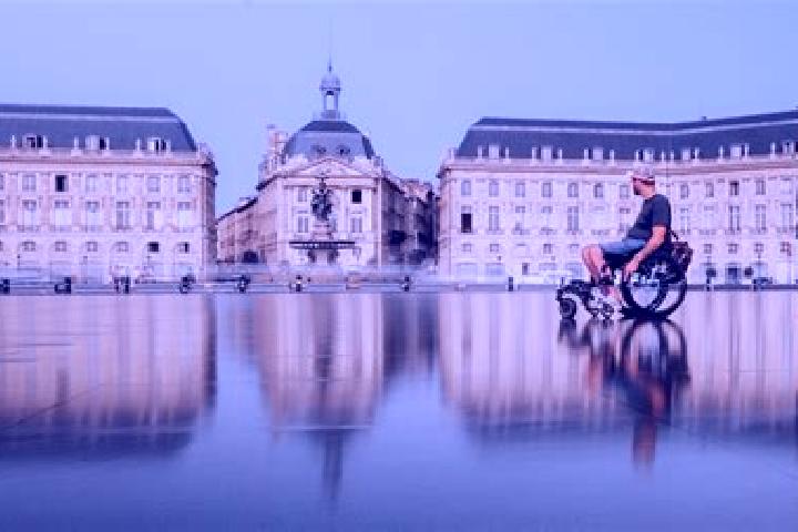 Evelyn, 20 — Escort in Vengeons, France