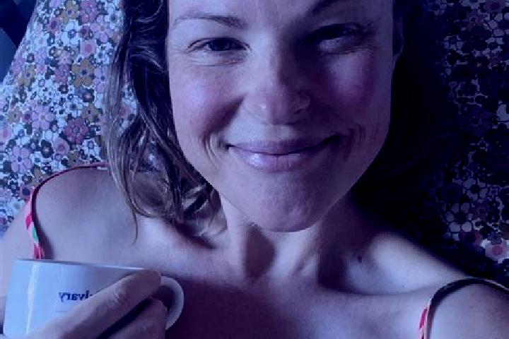 Evelyn, 20 — Escort in Walkerville, United States