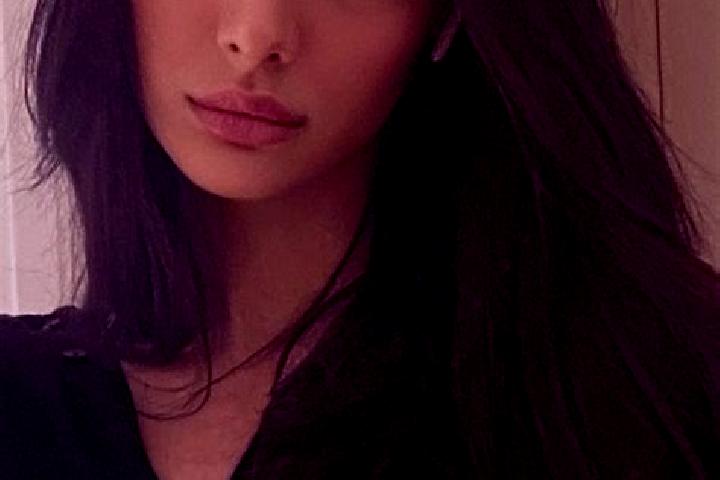 Evelyn, 21, a black dark-eyed middle eastern companion based in Xiaoji. Offering Erotic Massage, Fetish, Duos, Prostate Massage. Available for incall and out...