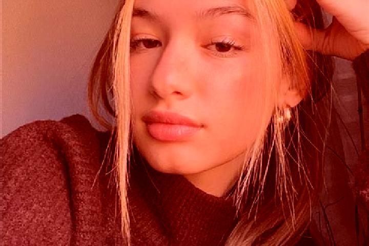 Evelyn, 21, a blonde brown-eyed middle eastern companion based in Kilpin. Offering 69, Massage, Tantra. Available for incall and outcall, overnight bookings ...