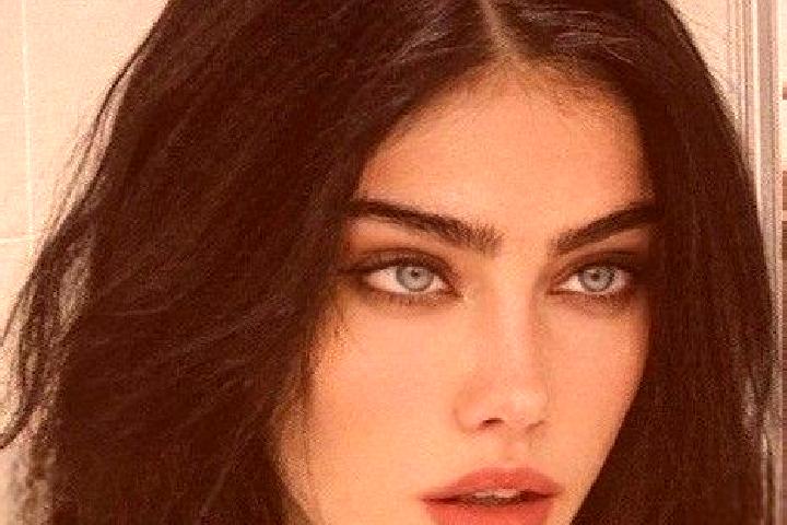 Evelyn, 21, a chestnut grey-eyed caucasian companion based in Venev. Offering Duos, Fetish, GFE, Deep French Kissing, BDSM. Available for incall and outcall,...